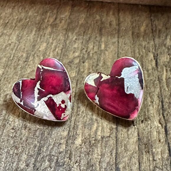 Handmade Dahlia‎ Rose Heart Stud Earrings, Natural Stone, The Golden Collection - Picture 2 of 7